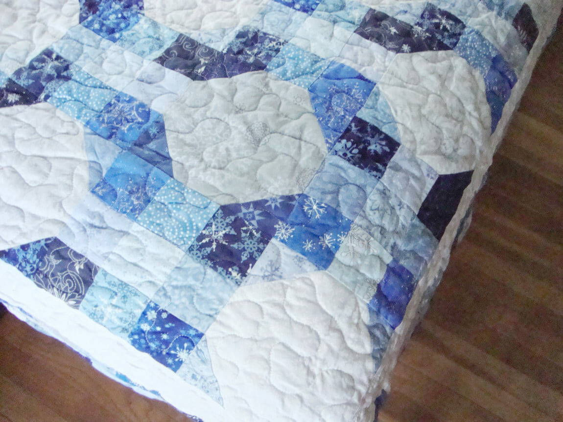 blue and white snowball and nine patch quilt, www.quiltaddictsanonymous.com