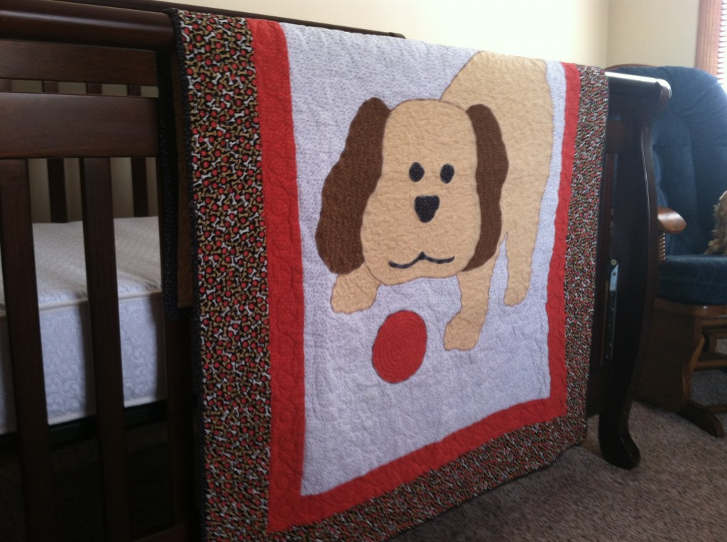 puppy applique crib quilt