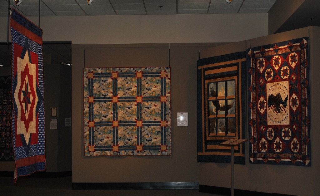 Quilts of Valor, The National Quilt Museum, To Honor and Comfort: Quilts of Valor, Frank Bennett, Robert Worden, veterans