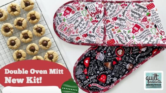 NEW Double Oven Mitt Kits! Perfect for your holiday baking 🍪